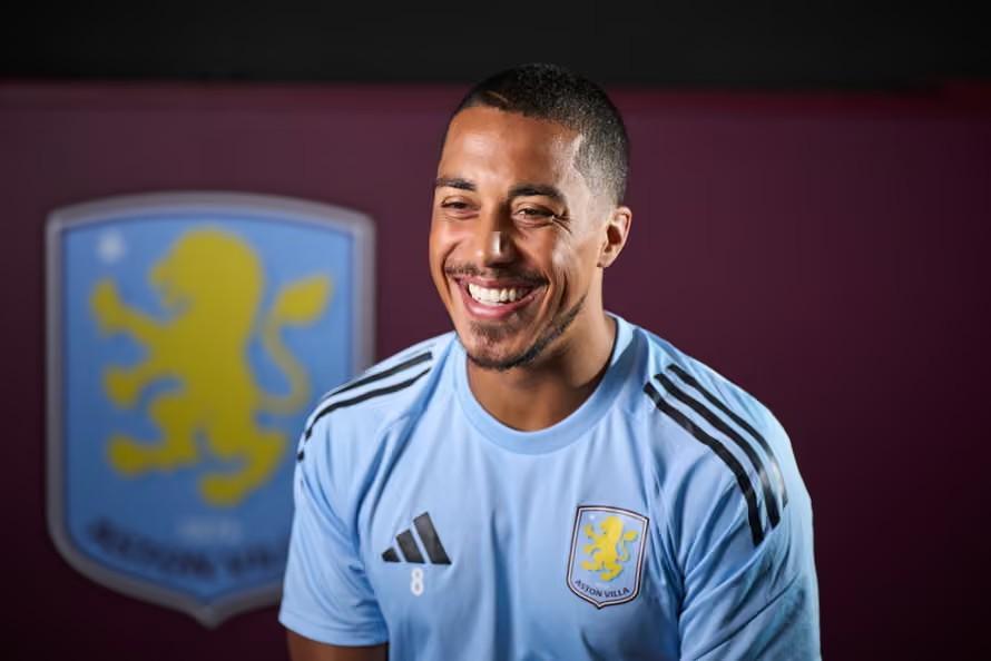 开云体育-蒂勒曼斯：本赛季必须确保不丢愚蠢的分数，争取在杯赛有突破